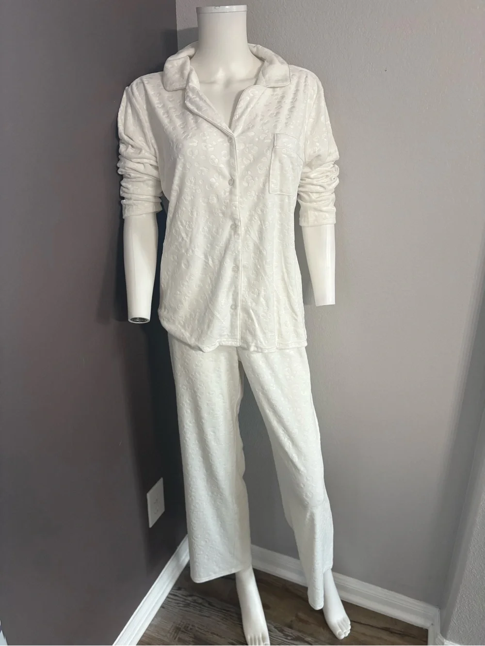 Women's Cream Button-Front Pajama Set - Soft Cozy Lounge